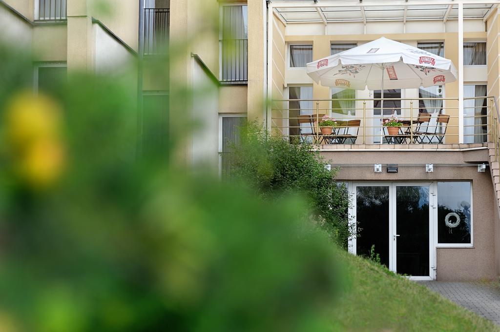 Apart Hotele Częstochowa Exterior foto