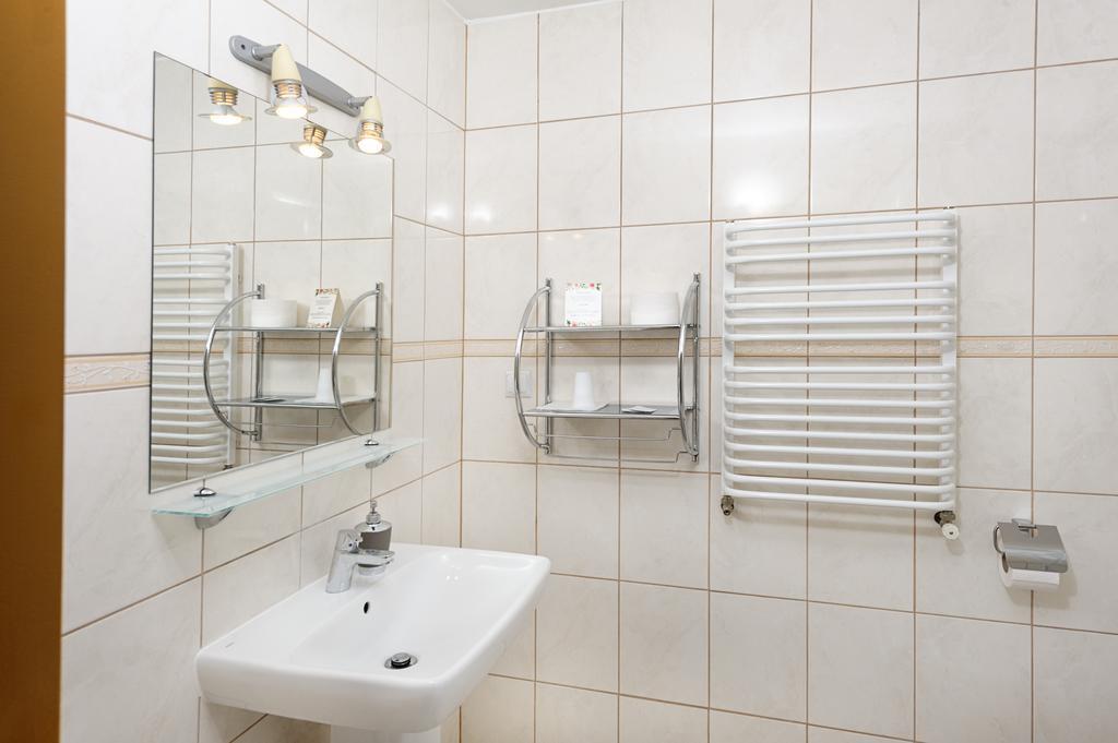 Apart Hotele Częstochowa Quarto foto